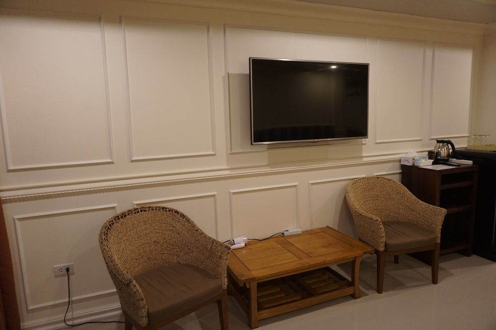 Oyo 1117 Phuket Airport Suites Thalang Dış mekan fotoğraf