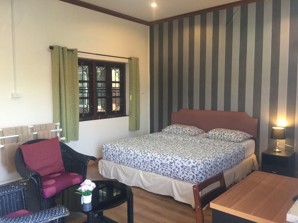 Oyo 1117 Phuket Airport Suites Thalang Dış mekan fotoğraf